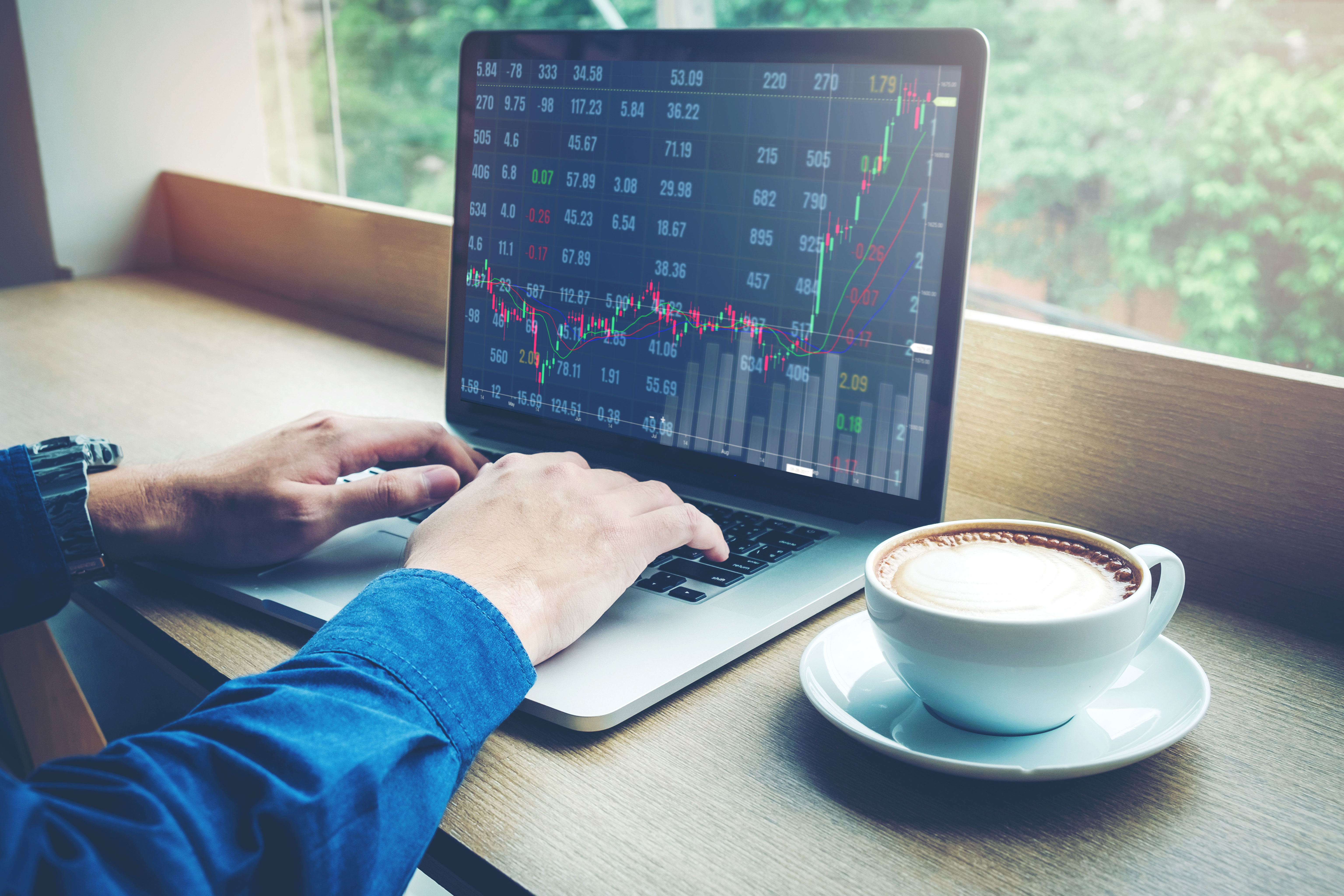 The Right Time to Sell Your Stocks: Advice from a White Plains Financial Advisor